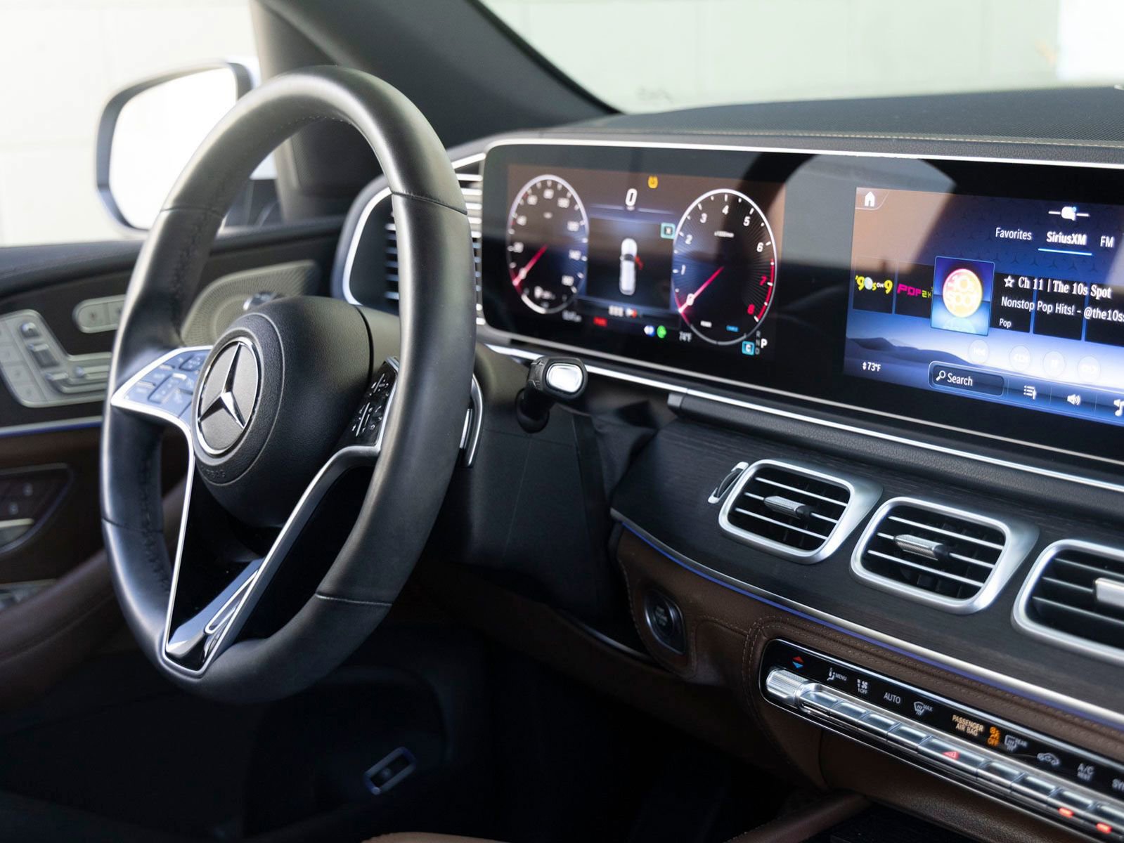 Used 2024 Mercedes-Benz GLE 350 4MATIC image 29