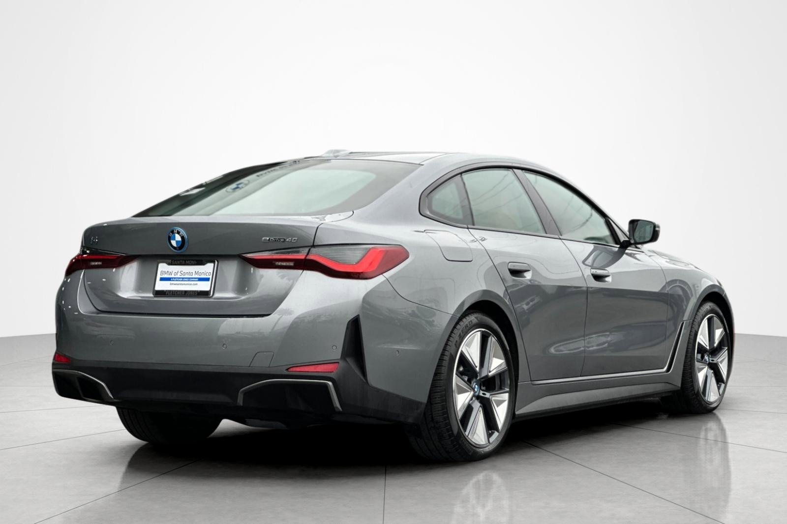 Used 2023 BMW i4 eDrive40 w/ Premium Package RWD image 5