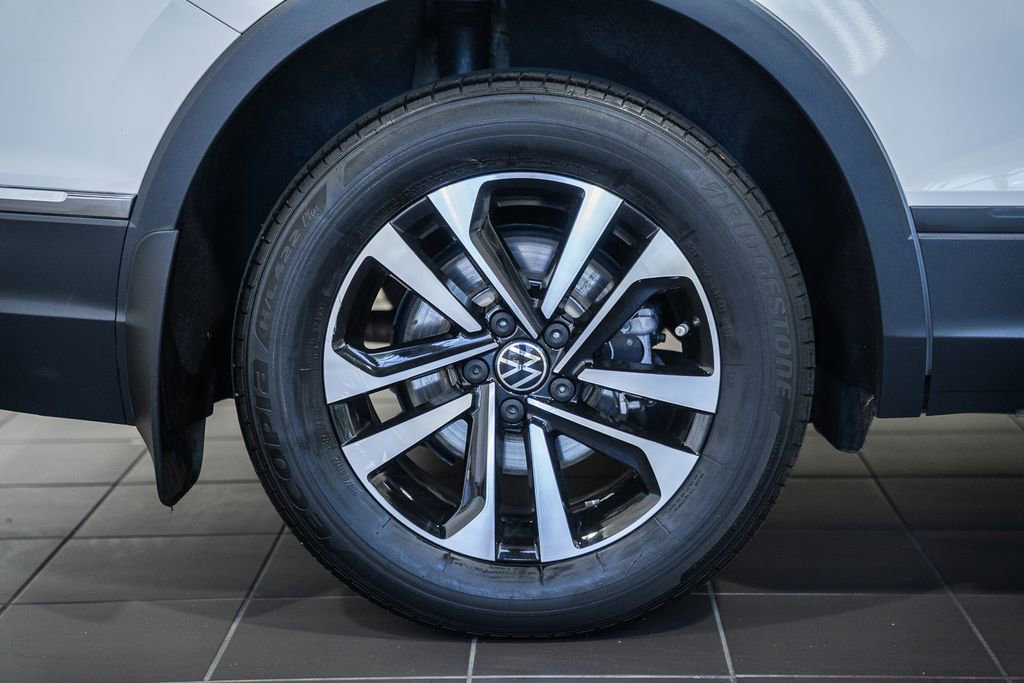 Used 2023 Volkswagen Tiguan S FWD image 19