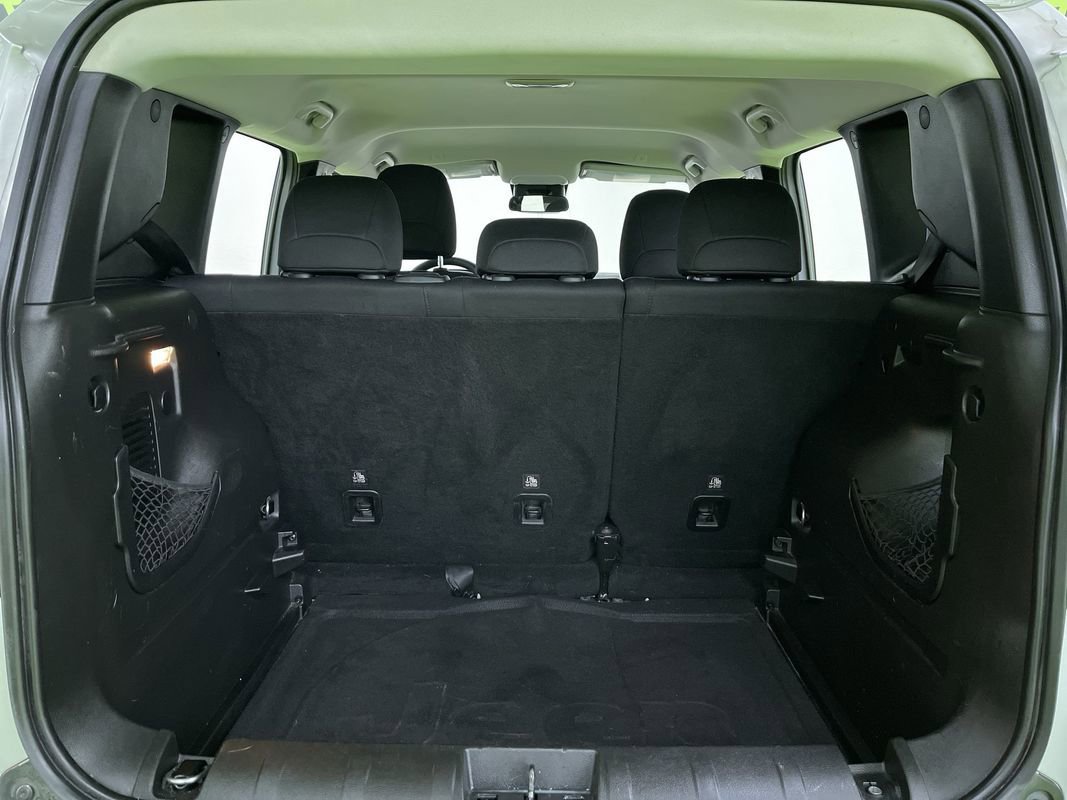 Used 2018 Jeep Renegade Latitude image 26