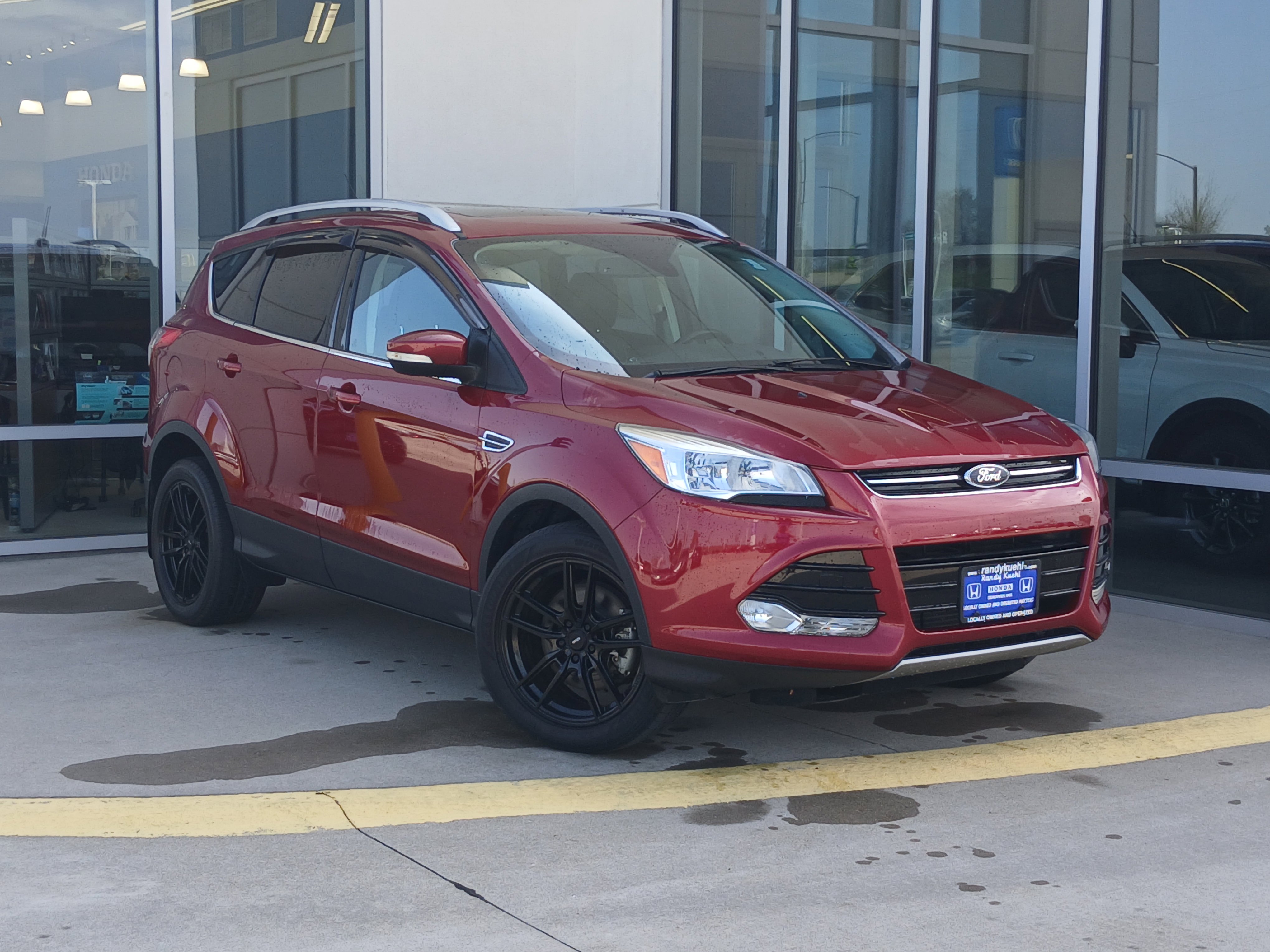 Used 2016 Ford Escape Titanium AWD/4WD image 1