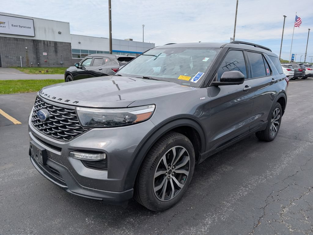 Used 2022 Ford Explorer ST-Line w/ Class IV Trailer Tow Package AWD/4WD image 5