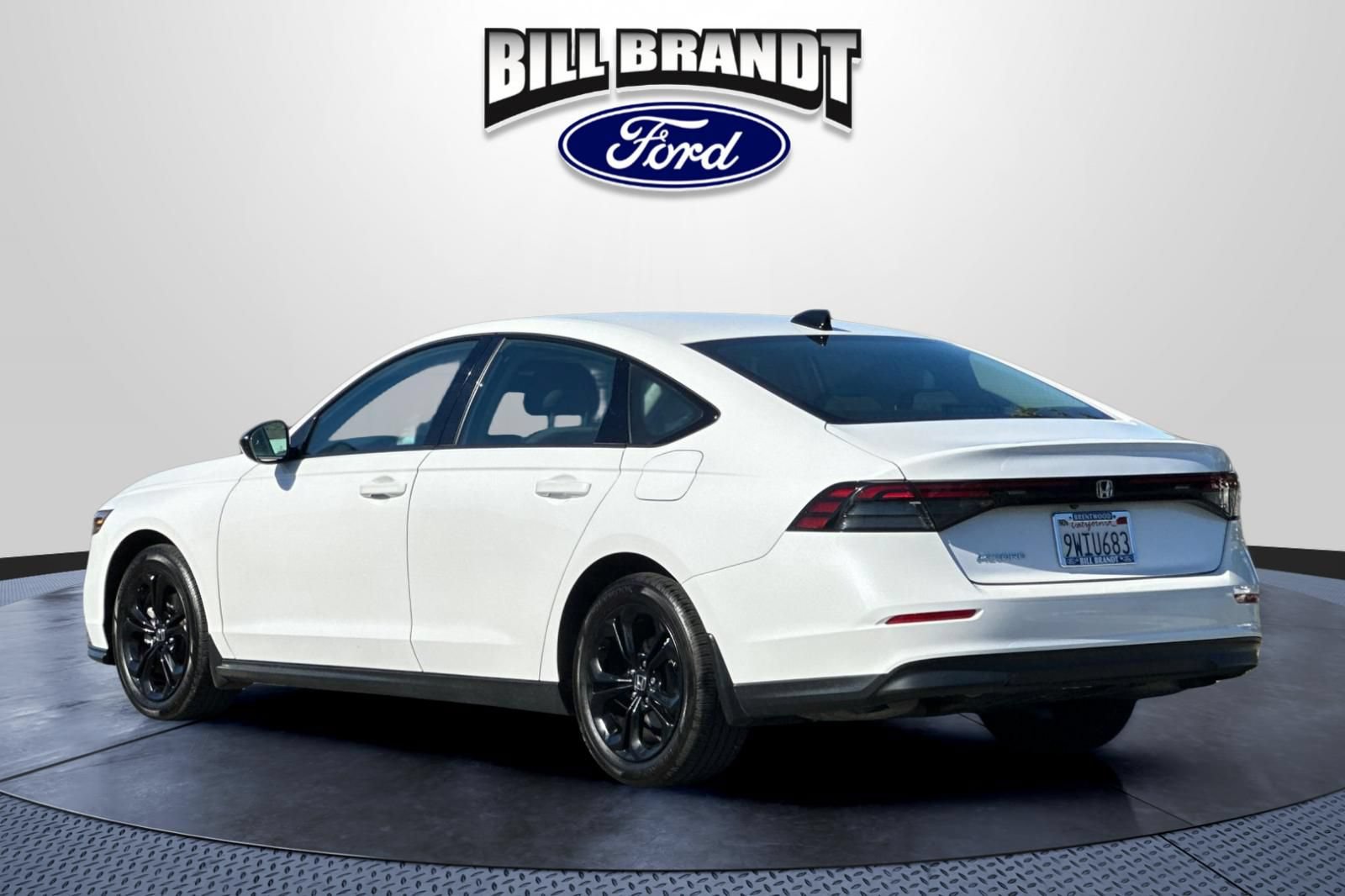 Used 2025 Honda Accord SE image 5