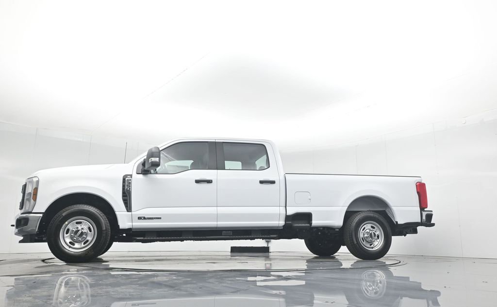 New 2026 Ford F350 XL w/ XL Chrome Package image 52