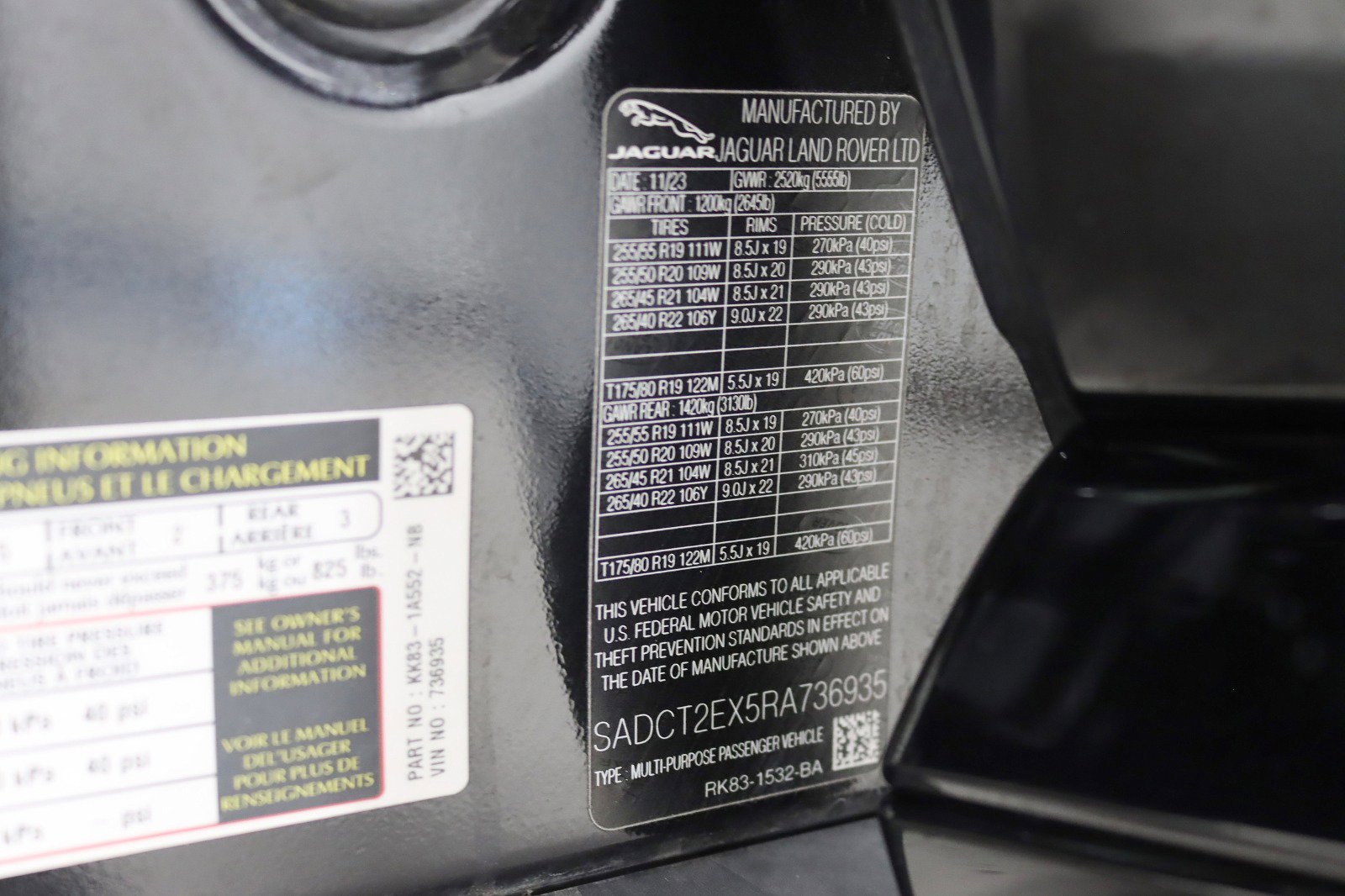 Used 2024 Jaguar F-PACE R-Dynamic S image 37