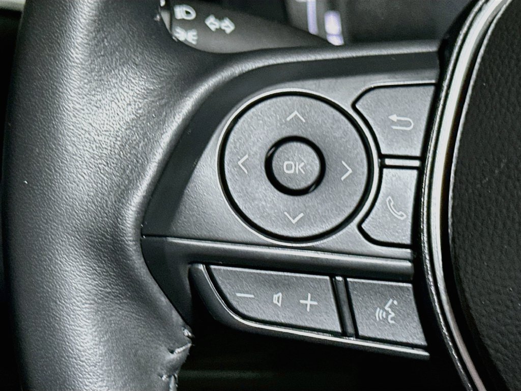 Certified 2026 Toyota Corolla SE FWD image 31