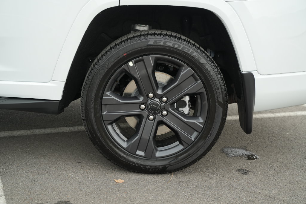 New 2027 Jeep Grand Cherokee L Limited AWD/4WD image 47
