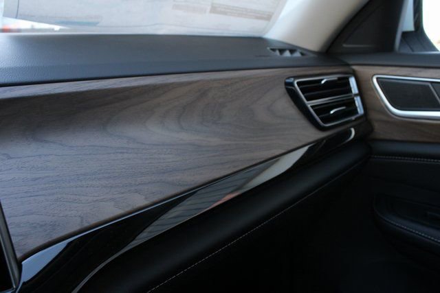 New 2026 Volkswagen Atlas SE image 19