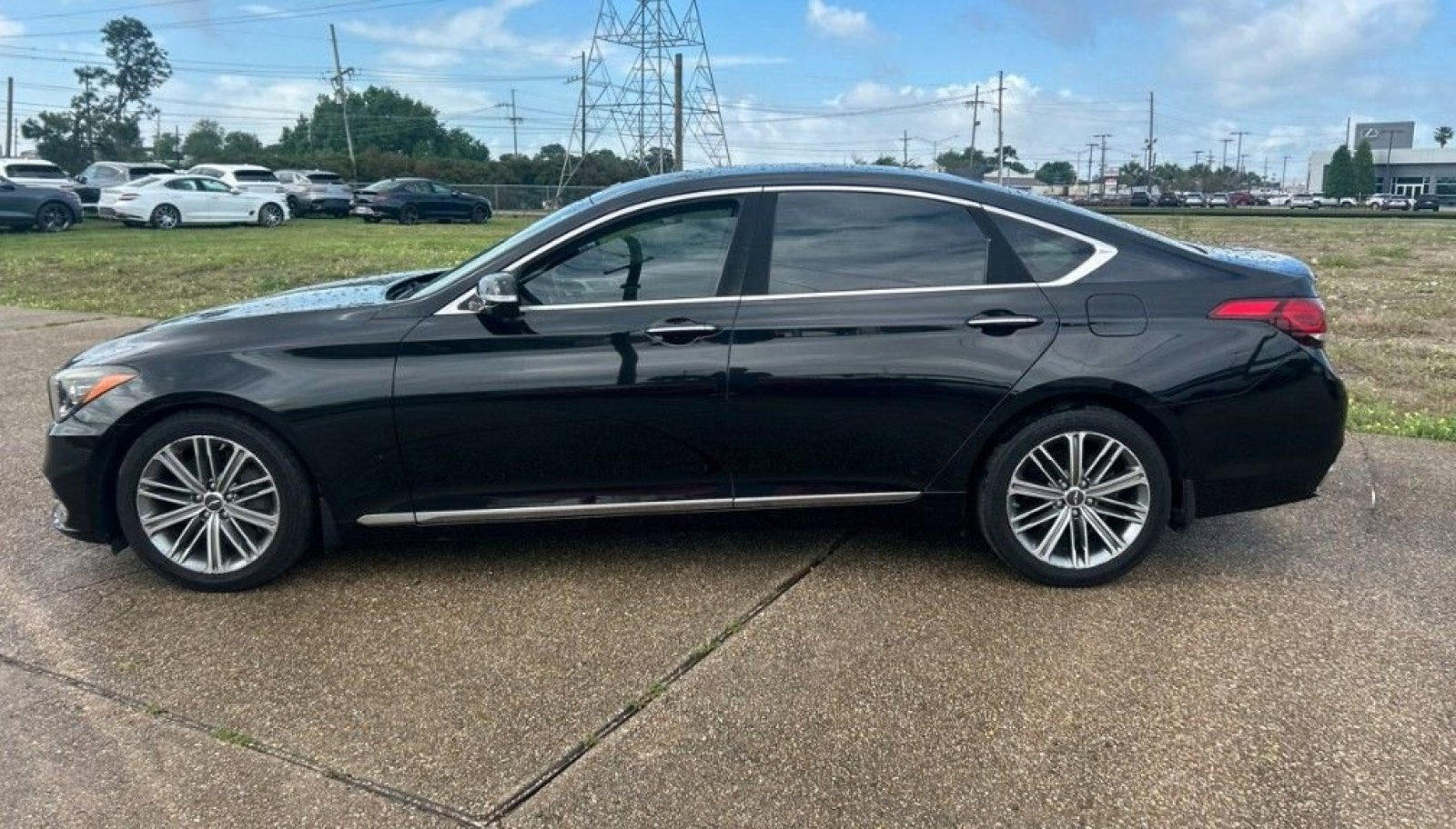 Used 2018 Genesis G80 3.8 image 11