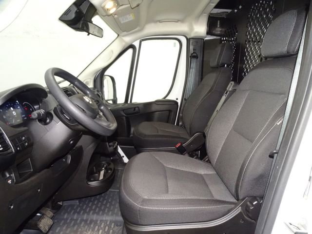 Used 2023 RAM ProMaster 2500 image 9