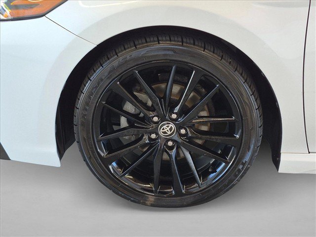 Used 2021 Toyota Camry XSE FWD image 21