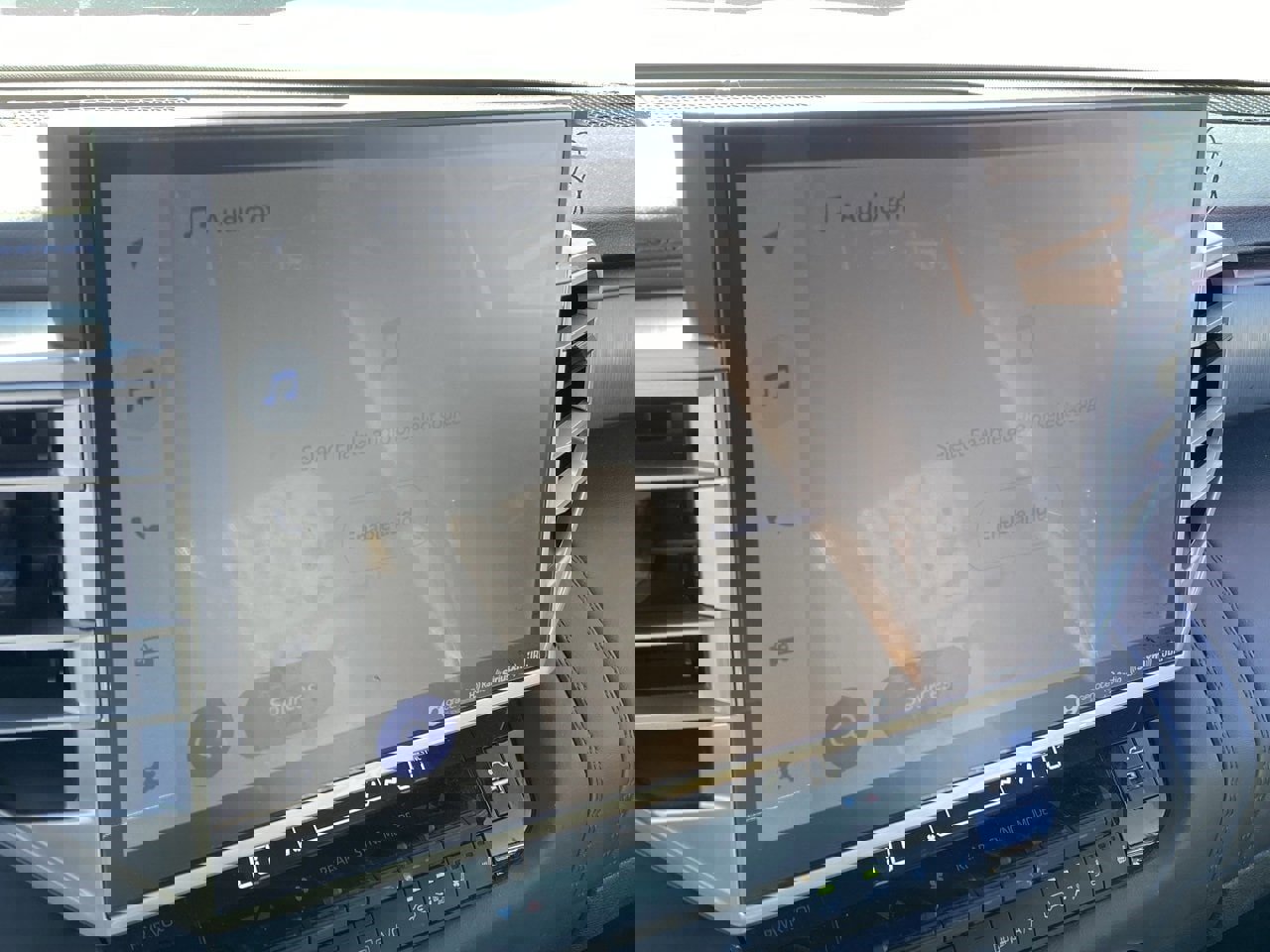 Used 2024 Toyota Sequoia Platinum image 9