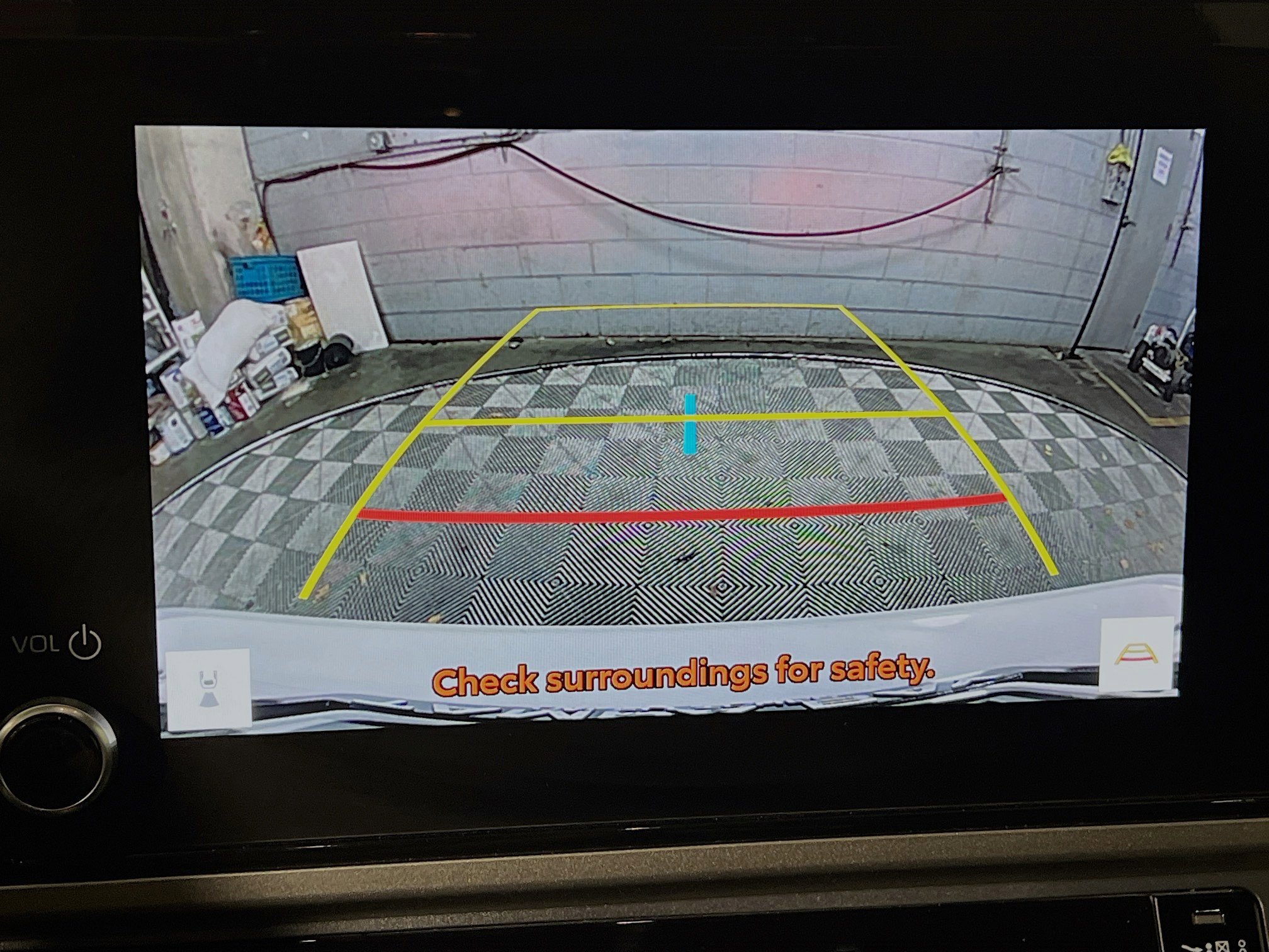 Used 2025 Toyota Camry SE w/ Convenience Package image 28