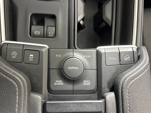 Used 2025 Toyota Grand Highlander AWD image 41