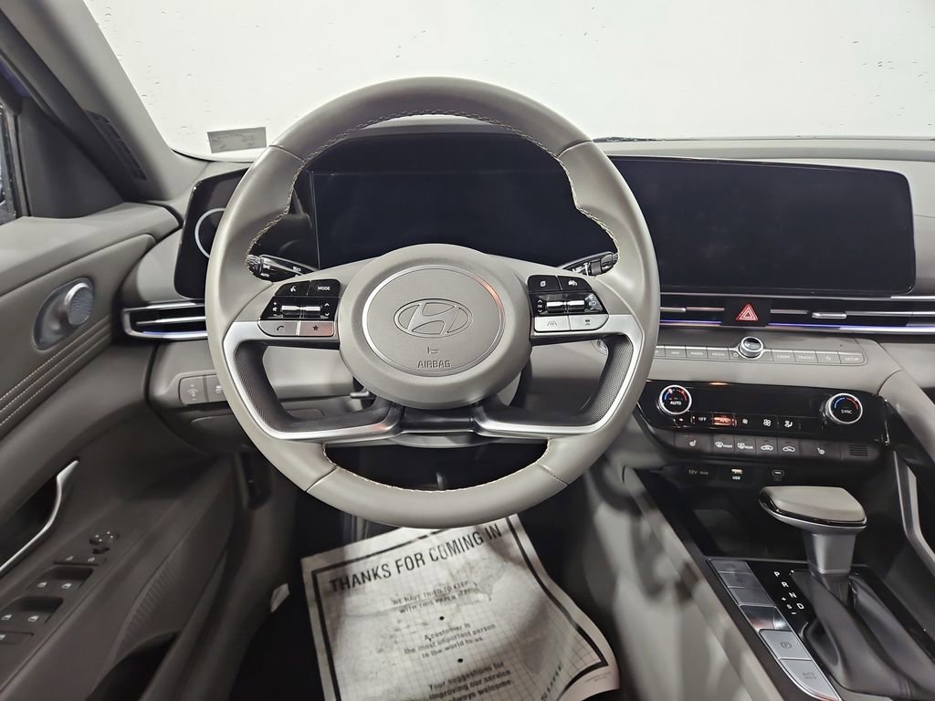 Certified 2024 Hyundai Elantra SEL w/ Convenience Package FWD image 15