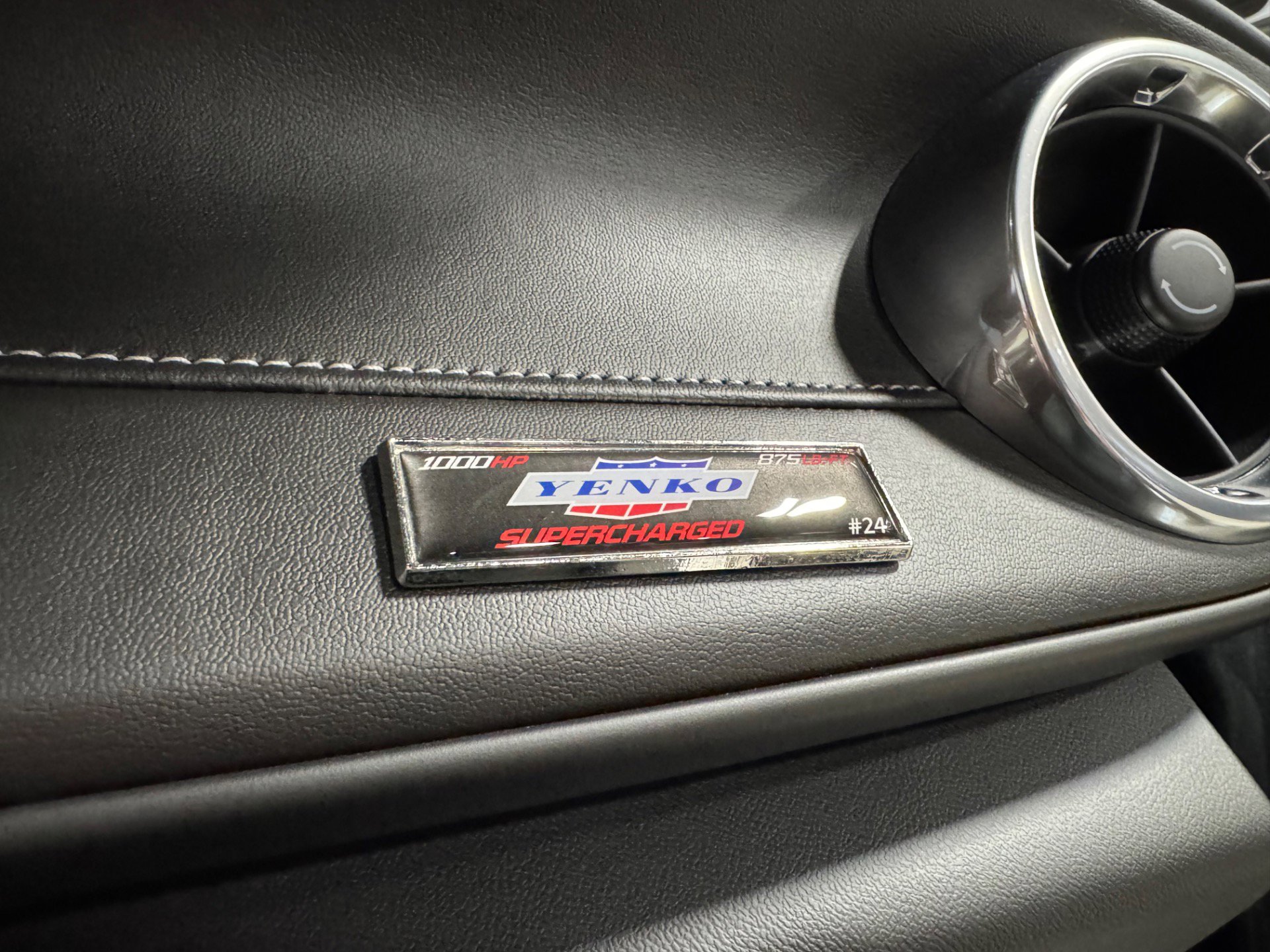 Used 2018 Chevrolet Camaro SS image 17