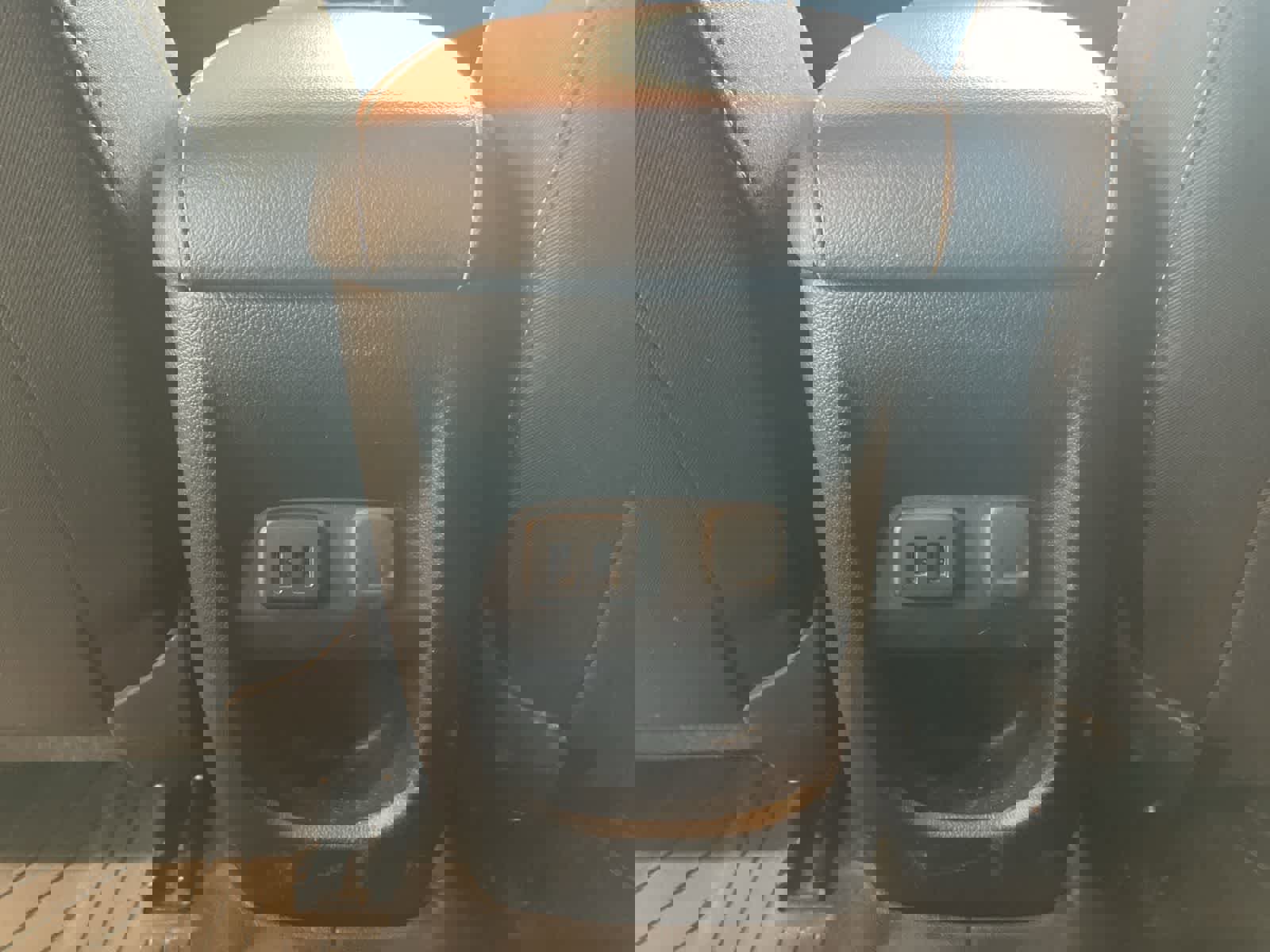 Used 2016 GMC Canyon SLE w/ Nightfall Edition image 22