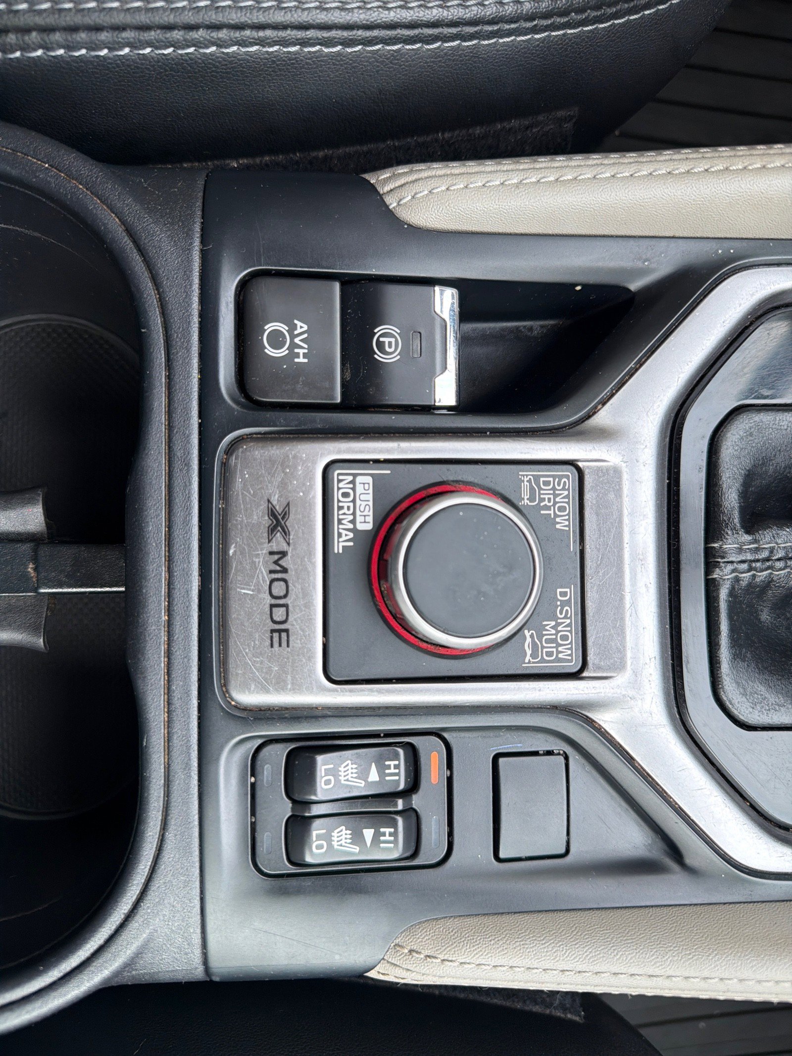 Used 2020 Subaru Forester Limited image 24