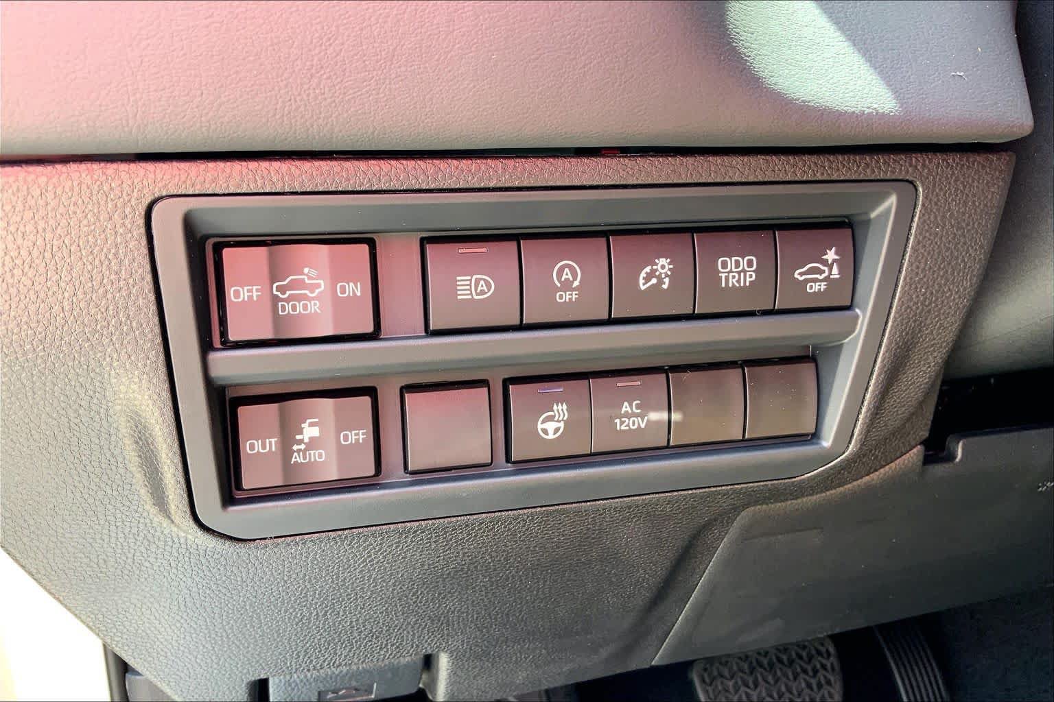 New 2026 Toyota Tundra Platinum AWD/4WD image 15
