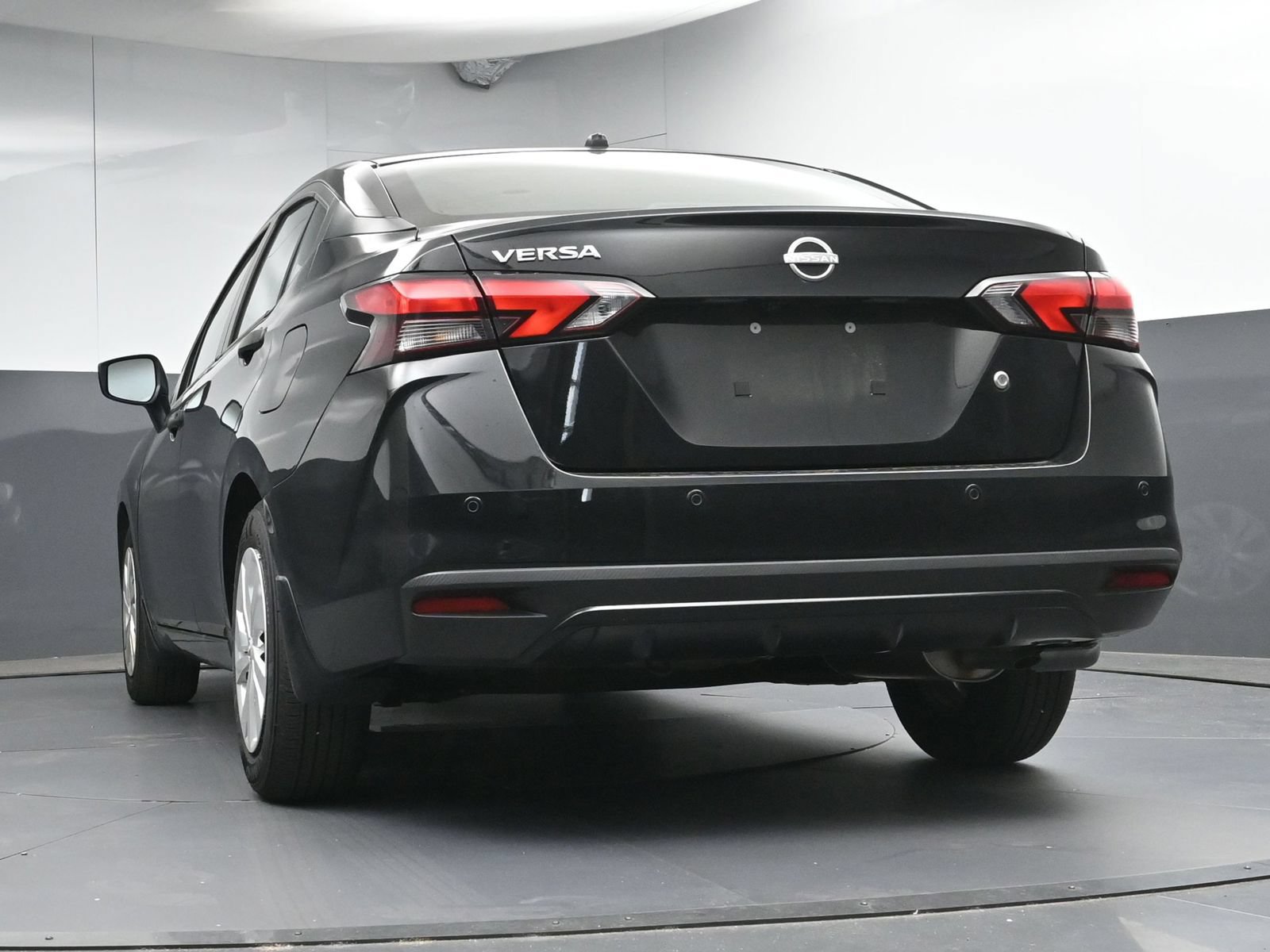 Certified 2025 Nissan Versa S w/ Trunk Package FWD image 24