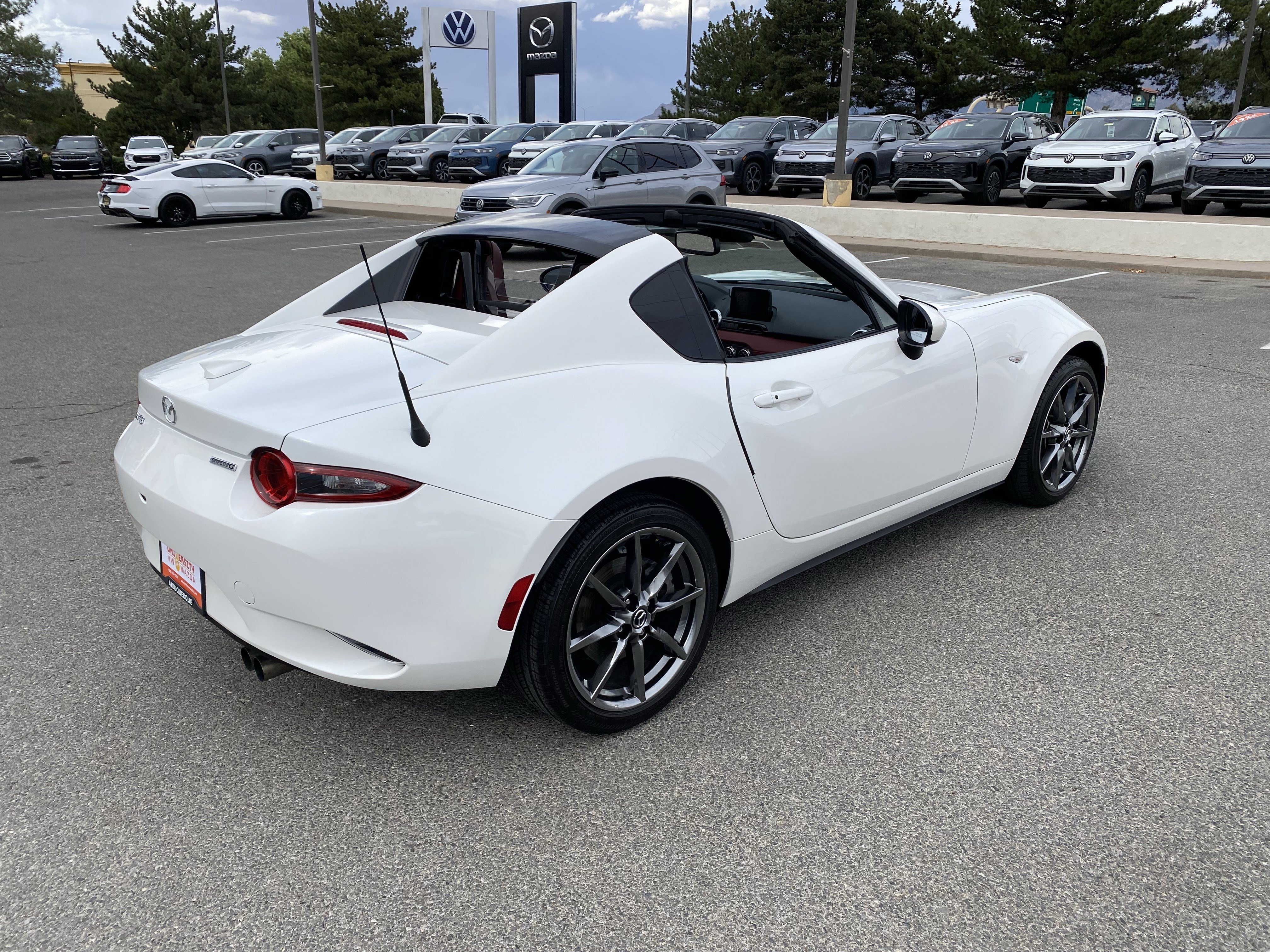 Used 2020 MAZDA MX-5 Miata RF Grand Touring RWD image 53