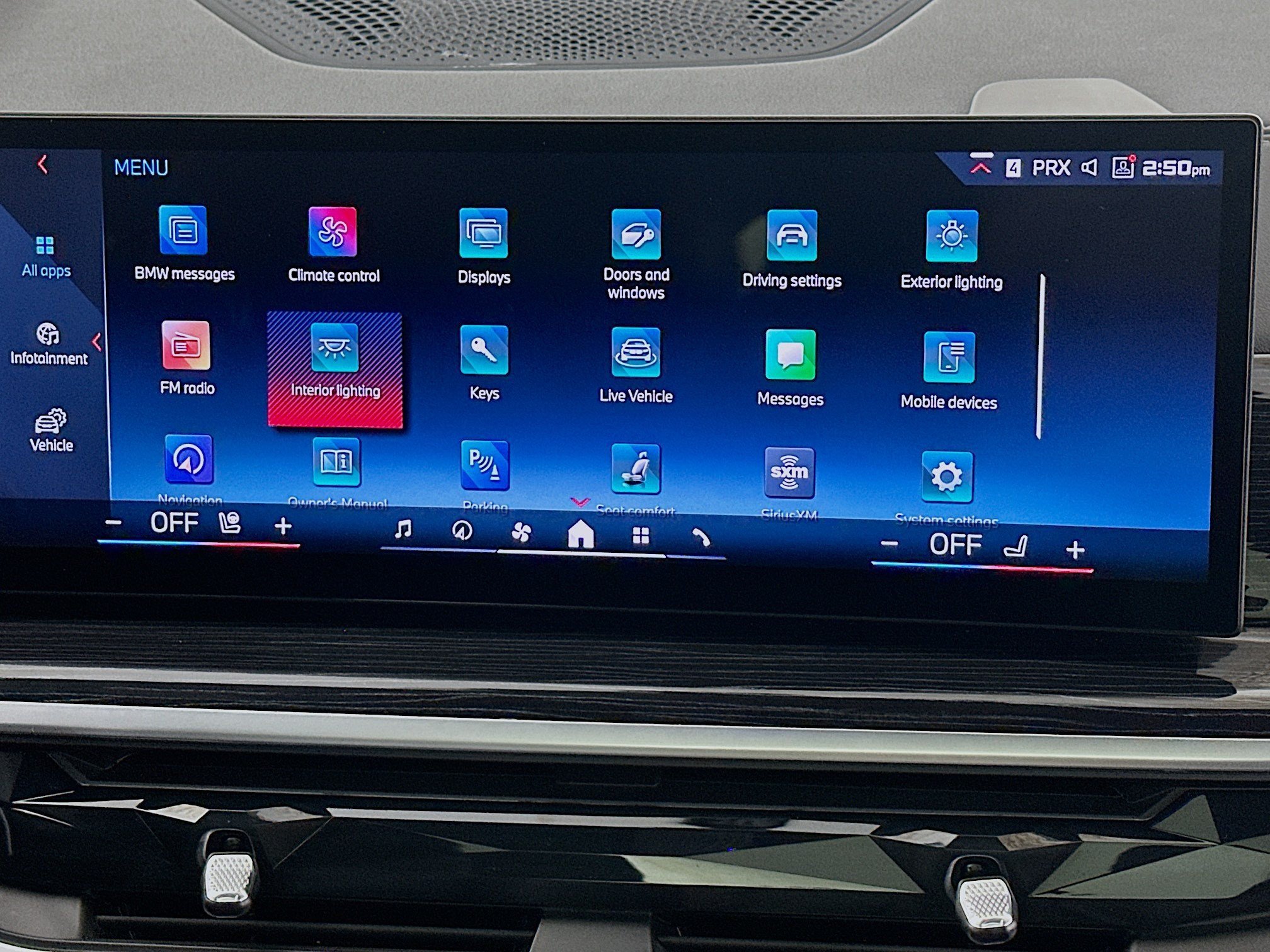 Used 2025 BMW X7 M60i AWD/4WD image 12