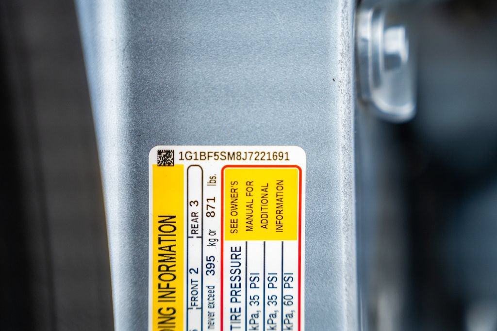Used 2018 Chevrolet Cruze Premier w/ Enhanced Convenience Package FWD image 33