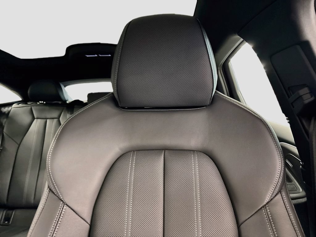 New 2027 Audi A6 e-tron Prestige AWD/4WD image 19