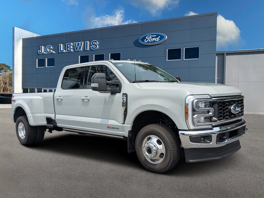 New 2026 Ford F350 Lariat w/ Lariat Ultimate Package AWD/4WD 360° Tour