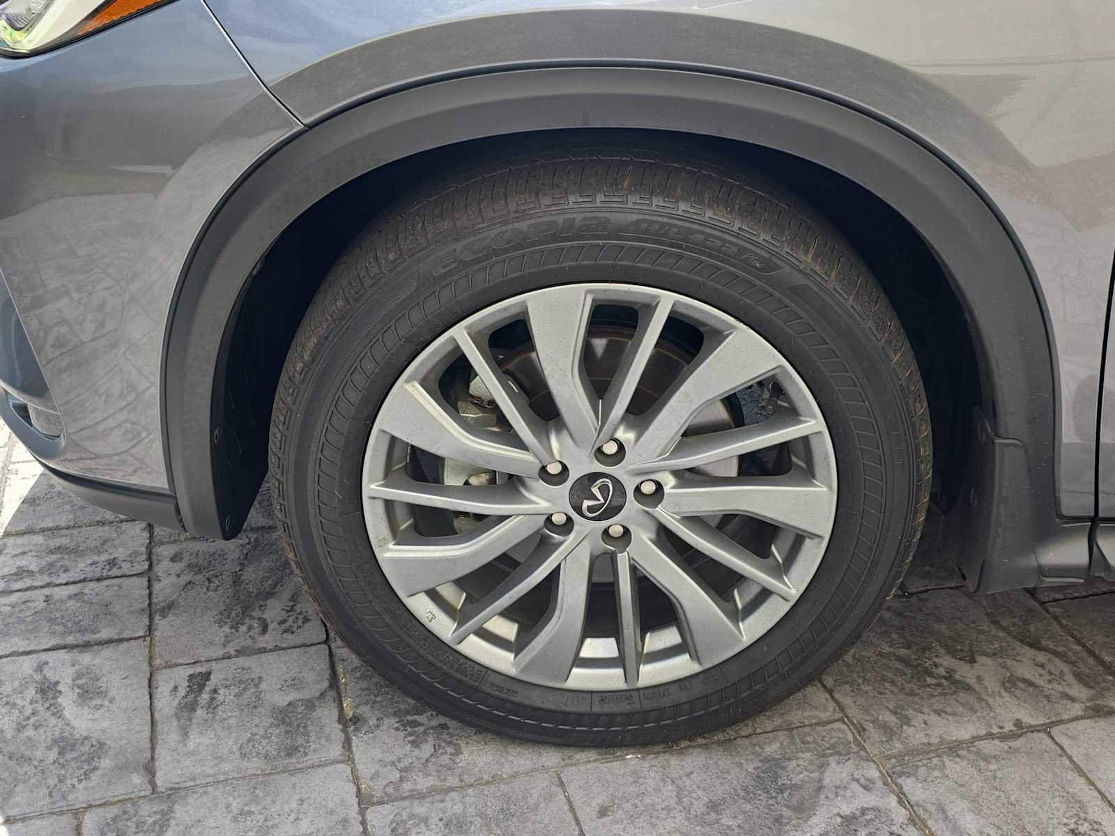 Certified 2025 INFINITI QX50 Pure AWD/4WD image 9