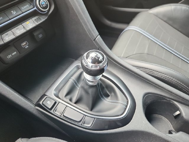 Used 2022 Hyundai Veloster N FWD image 29