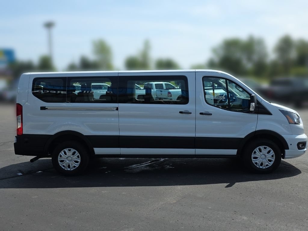 Used 2024 Ford Transit 350 XLT RWD image 6
