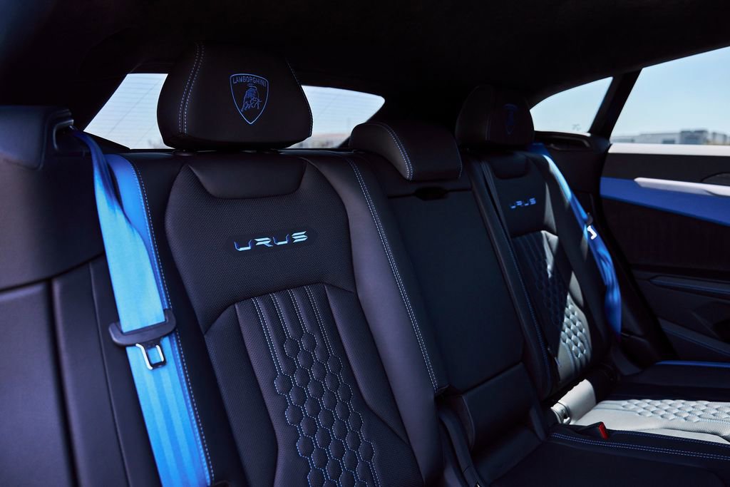 Used 2024 Lamborghini Urus S image 44