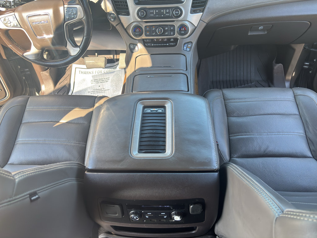 Used 2019 GMC Yukon Denali w/ Denali Ultimate Package RWD image 26