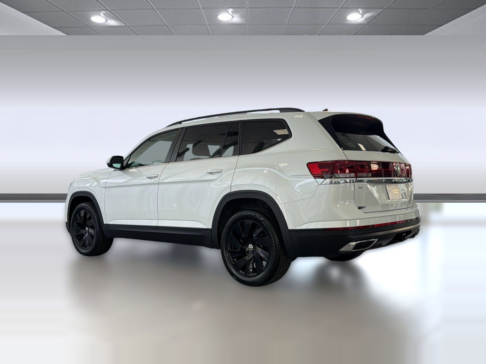 New 2026 Volkswagen Atlas SE FWD image 3