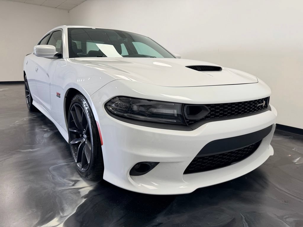 Used 2019 Dodge Charger Scat Pack RWD image 27