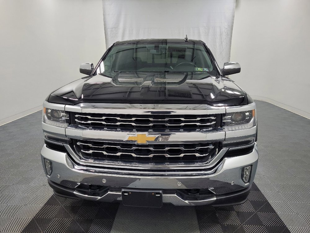 Used 2017 Chevrolet Silverado 1500 LTZ w/ High Desert Package AWD/4WD image 15