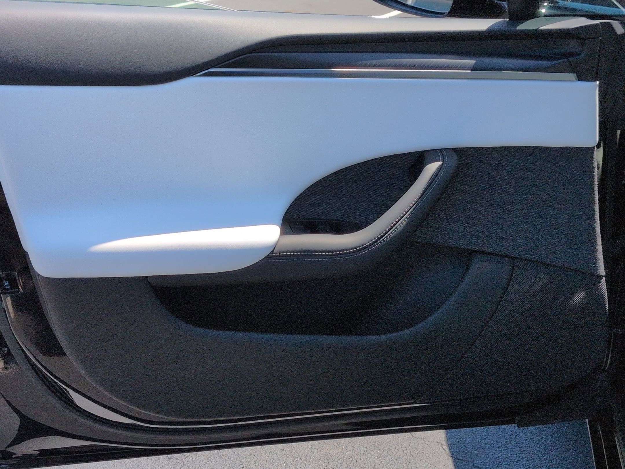 Used 2026 Tesla Model S Plaid image 14