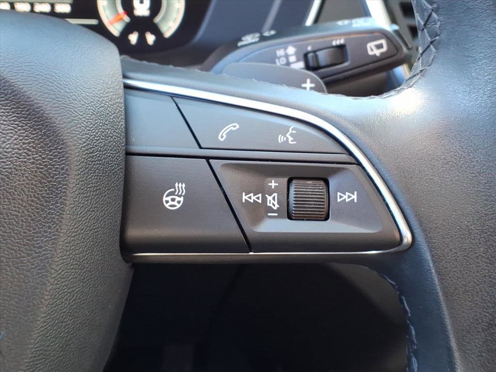 Used 2022 Audi Q5 2.0T Premium Plus image 18