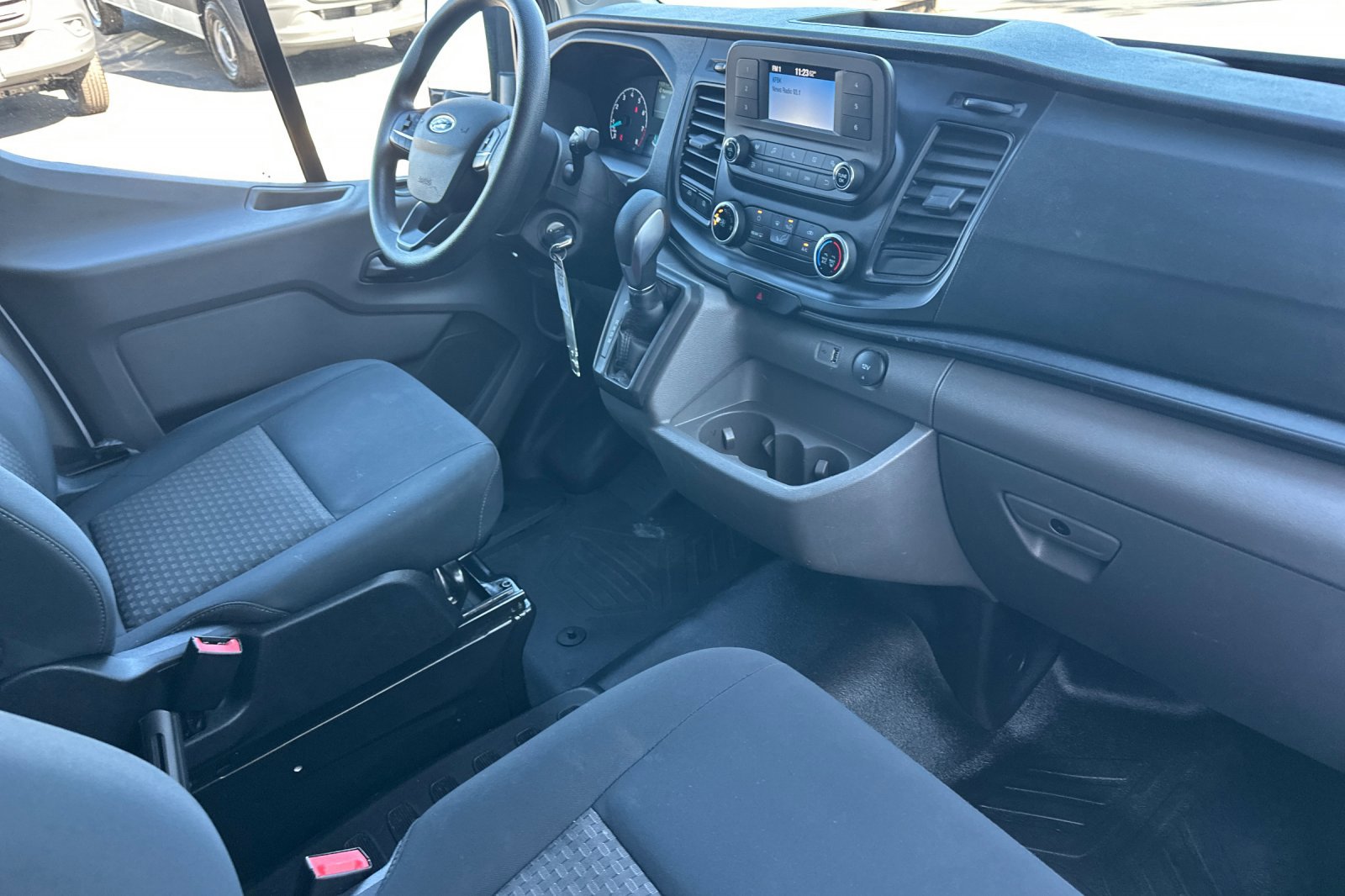 Used 2024 Ford Transit 250 Low Roof w/ Exterior Upgrade Package image 15