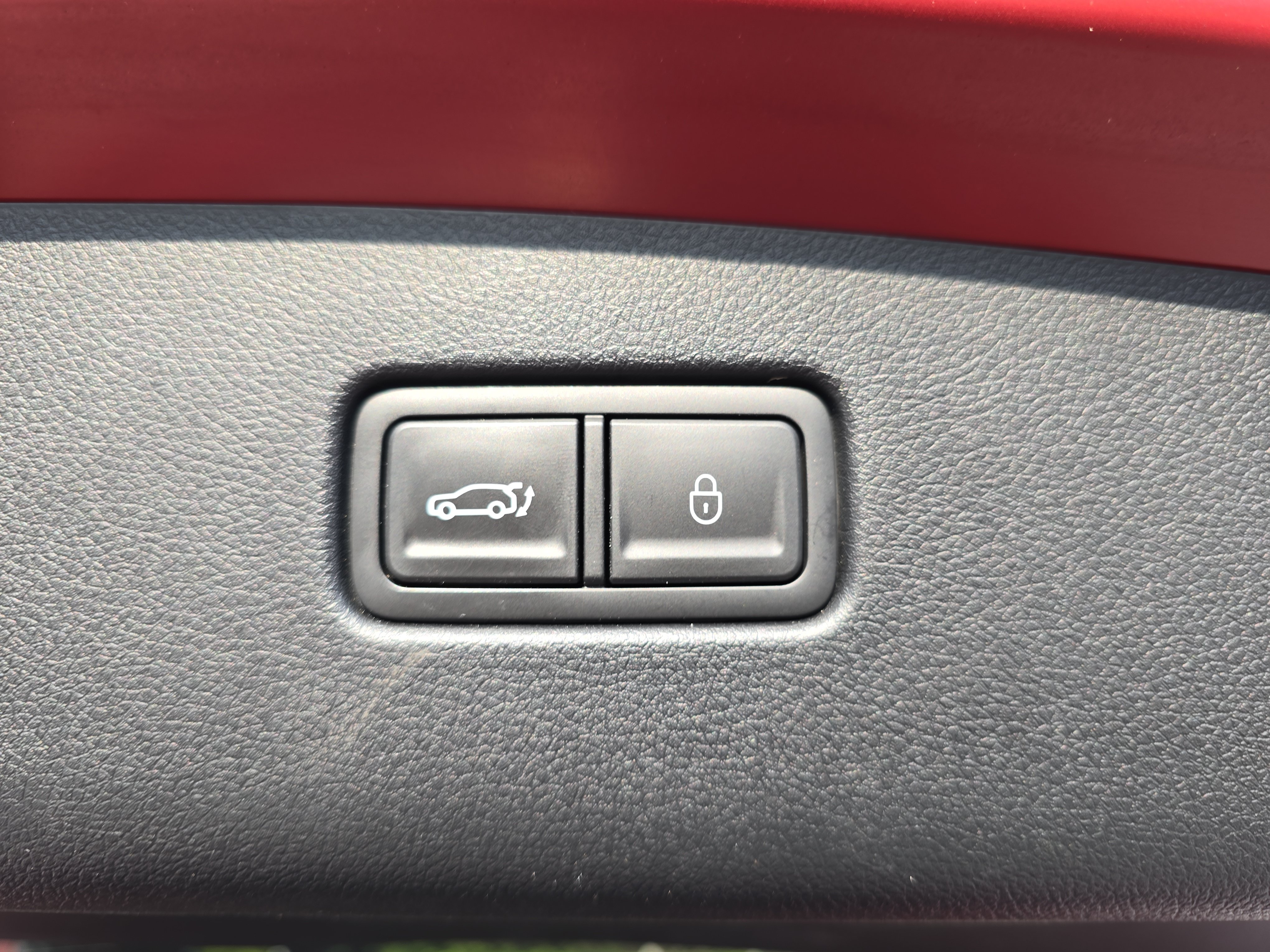 Used 2024 Genesis GV70 2.5T w/ Sport Prestige Package AWD/4WD image 13