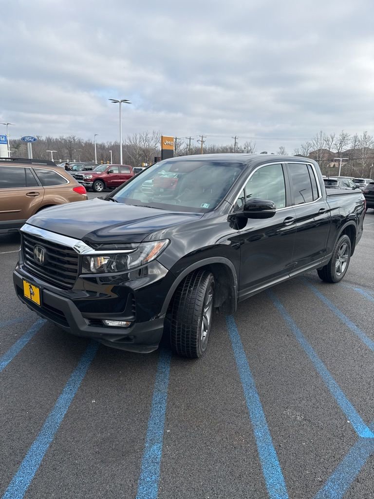 Used 2023 Honda Ridgeline RTL image 3