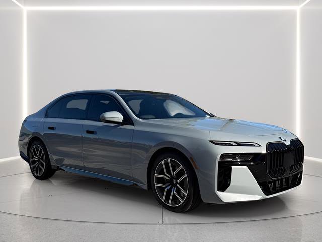 Used 2024 BMW 760i xDrive w/ Premium Package 2 image 6