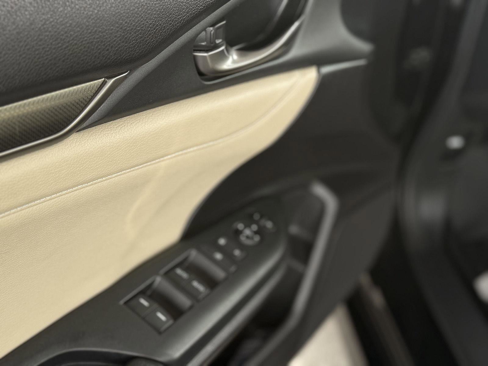 Used 2017 Honda Civic EX-L image 14