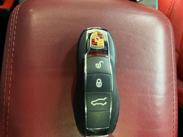 Used 2017 Porsche Macan S AWD/4WD image 24