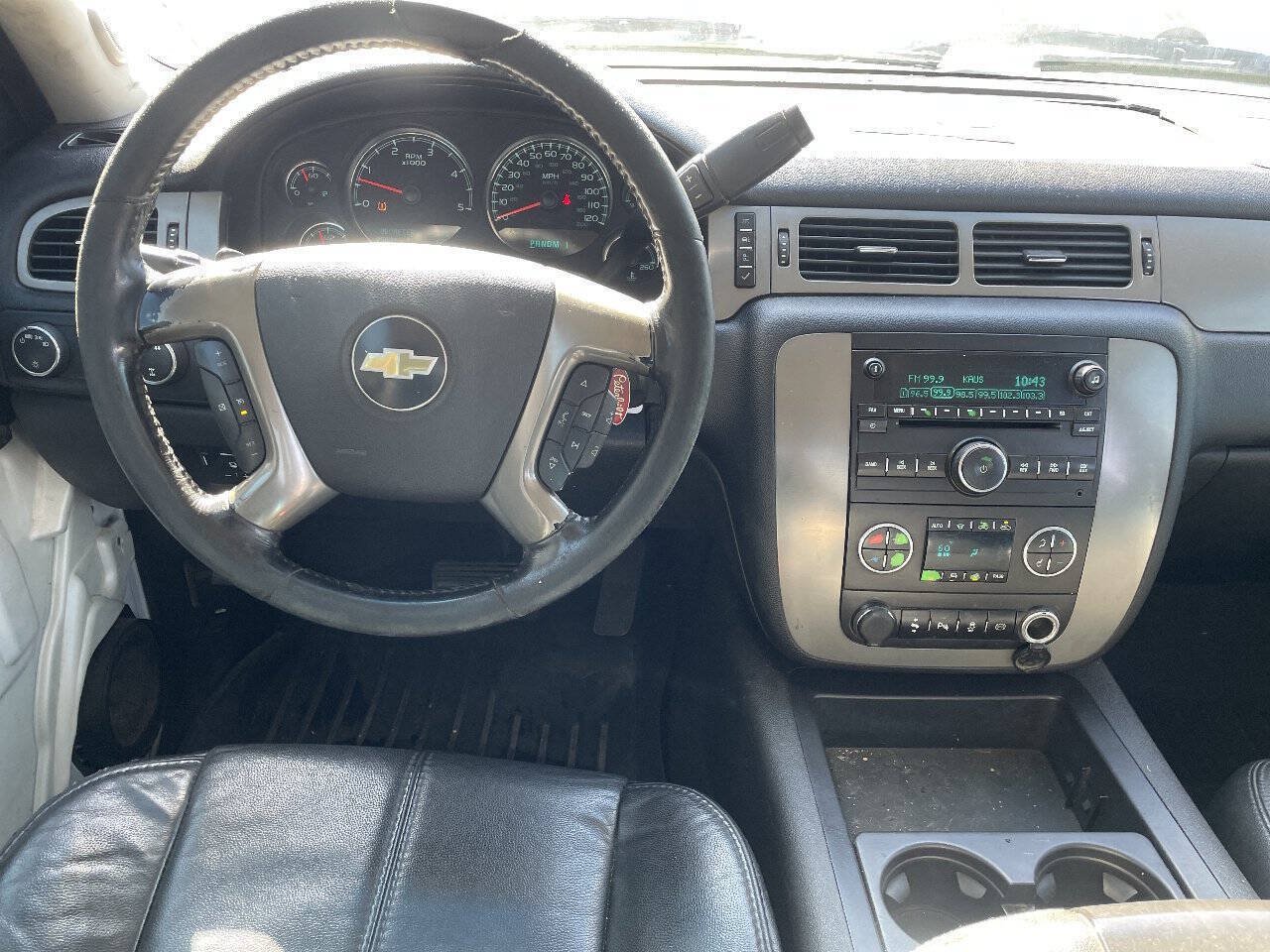 Used 2013 Chevrolet Silverado 2500 LTZ w/ LTZ Plus Package AWD/4WD image 39