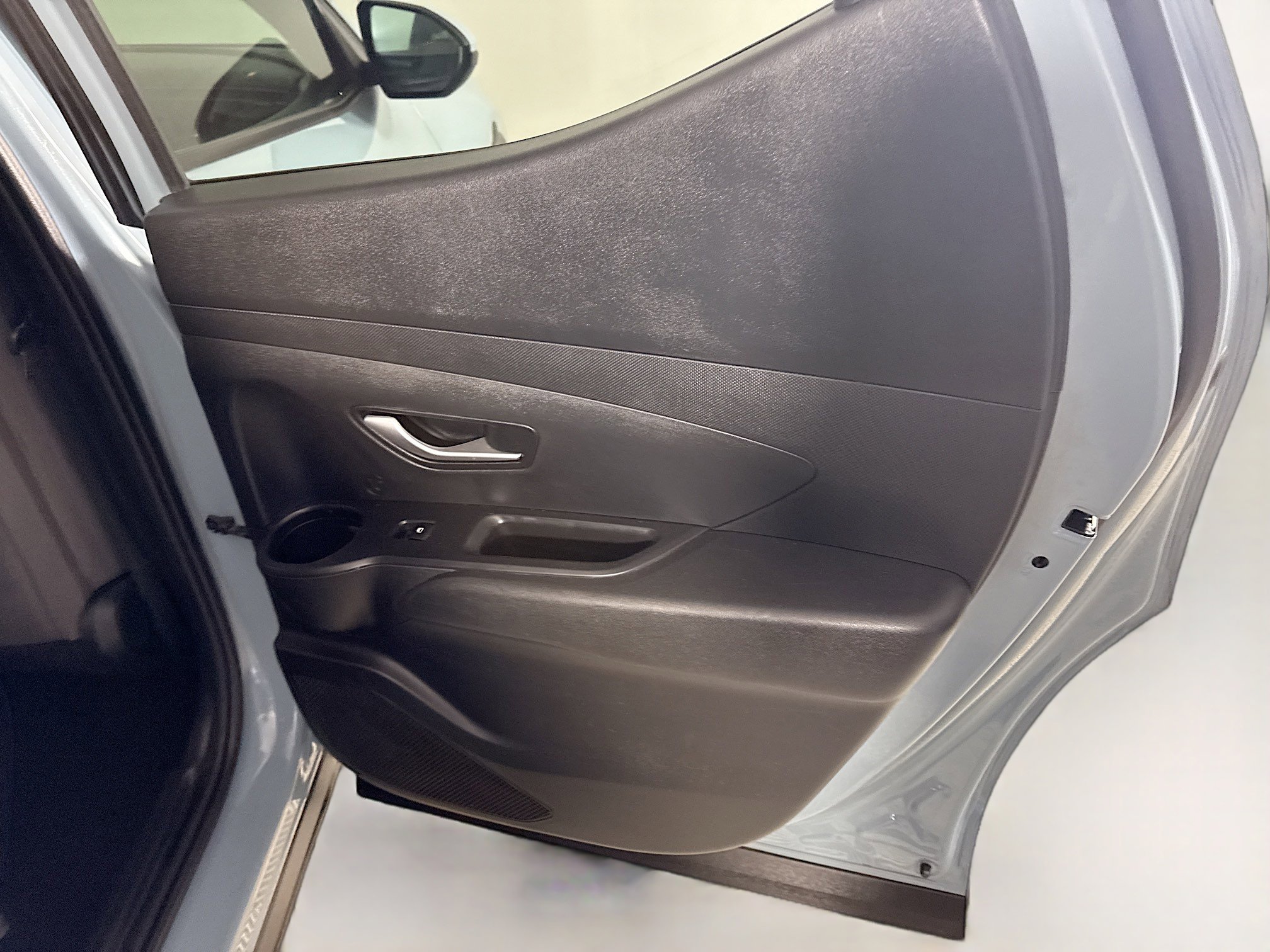 Used 2022 Hyundai Santa Cruz SE image 27