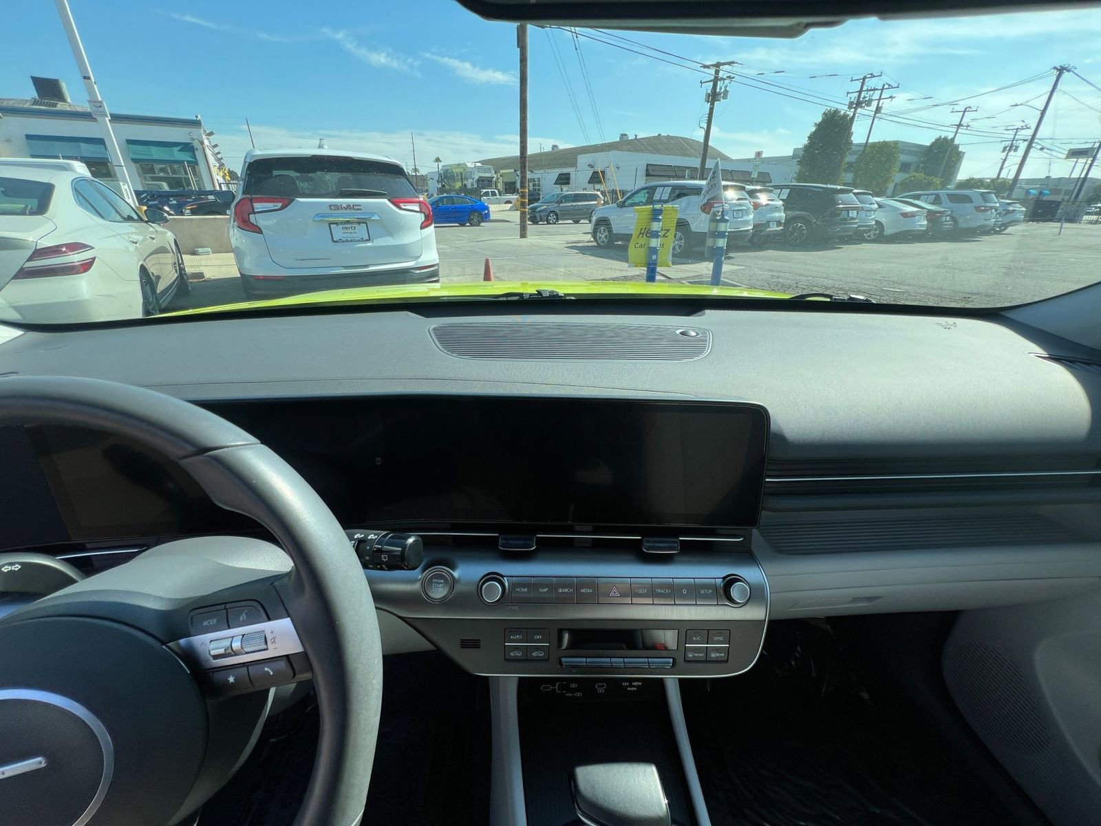 Used 2025 Hyundai Kona SEL image 33