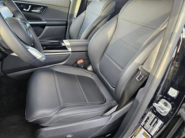 Used 2025 Mercedes-Benz GLC 300 image 14