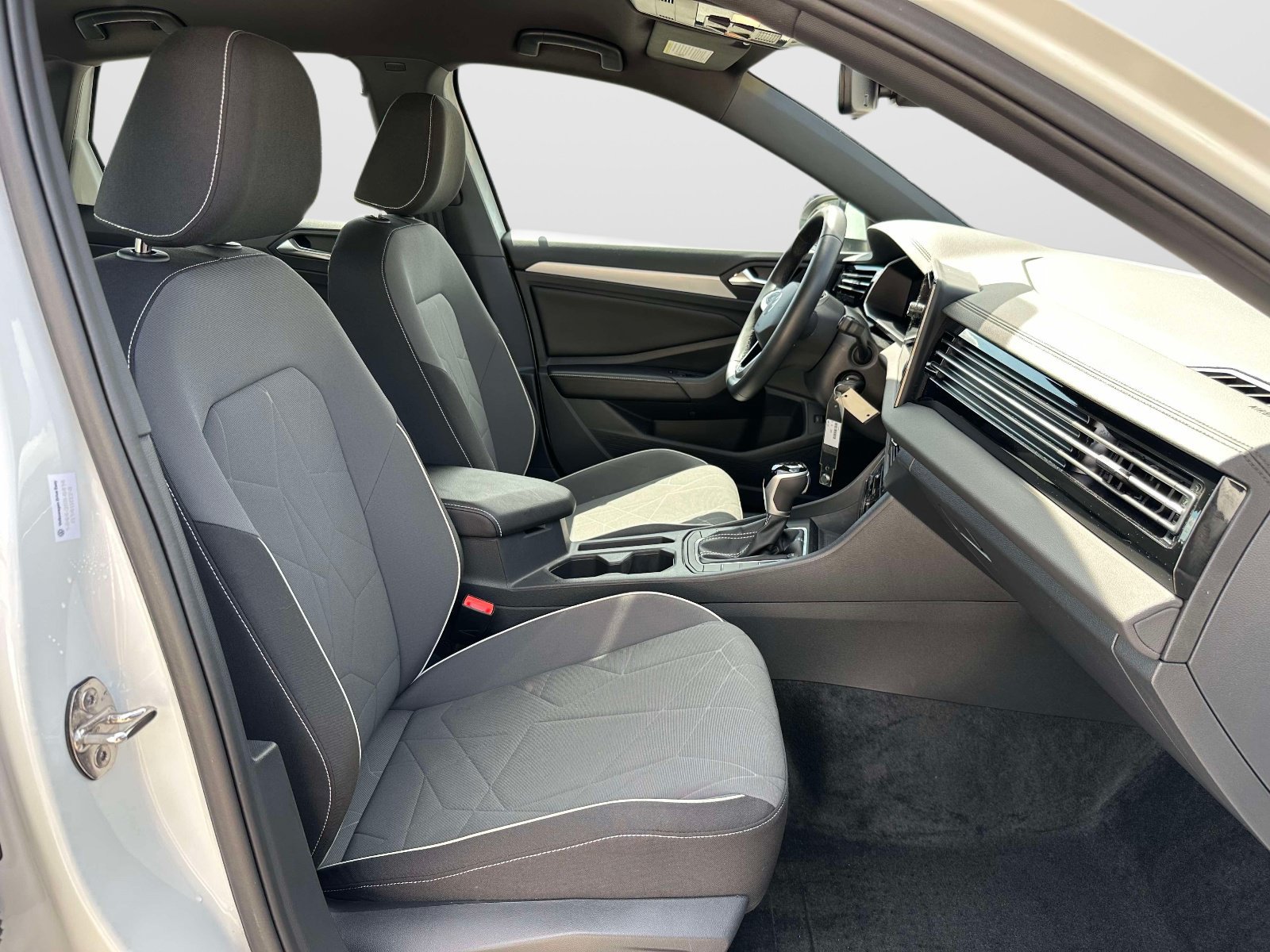 Certified 2026 Volkswagen Jetta Sport FWD image 10
